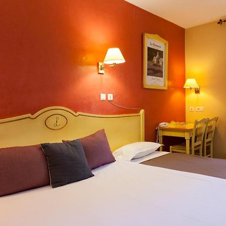 Logis Hotel & Restaurant L'Etape Bouc Bel Air - Gardanne Экстерьер фото