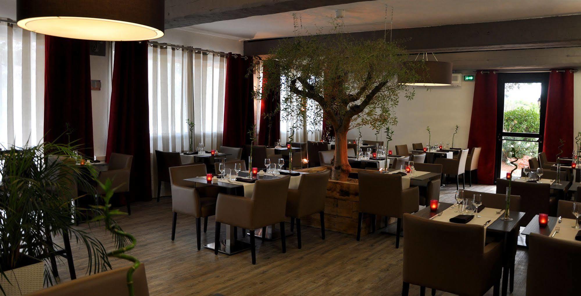 Logis Hotel & Restaurant L'Etape Bouc Bel Air - Gardanne Экстерьер фото